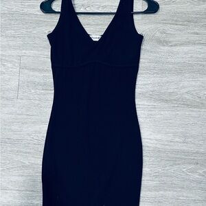 Elegant Black Sleeveless Dress